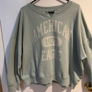American Eagle crewneck